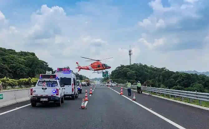 伍家岗区高速公路汽车救援案例