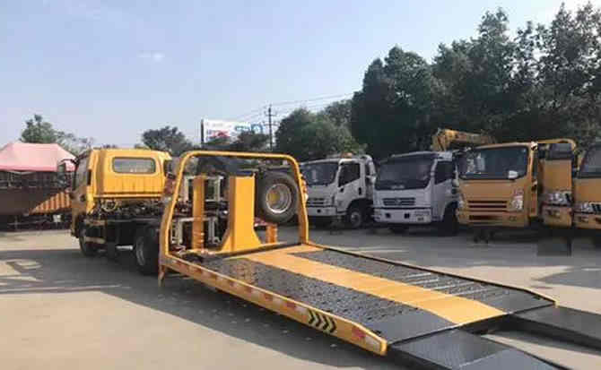 伍家岗区汽车中途维修案例