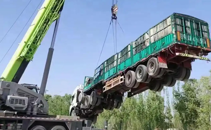 伍家岗区道路脱困救援案例